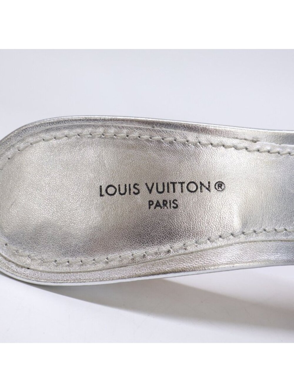 Louis Vuitton Revival Line Metallic Lambskin Mules - Picture 8 of 9